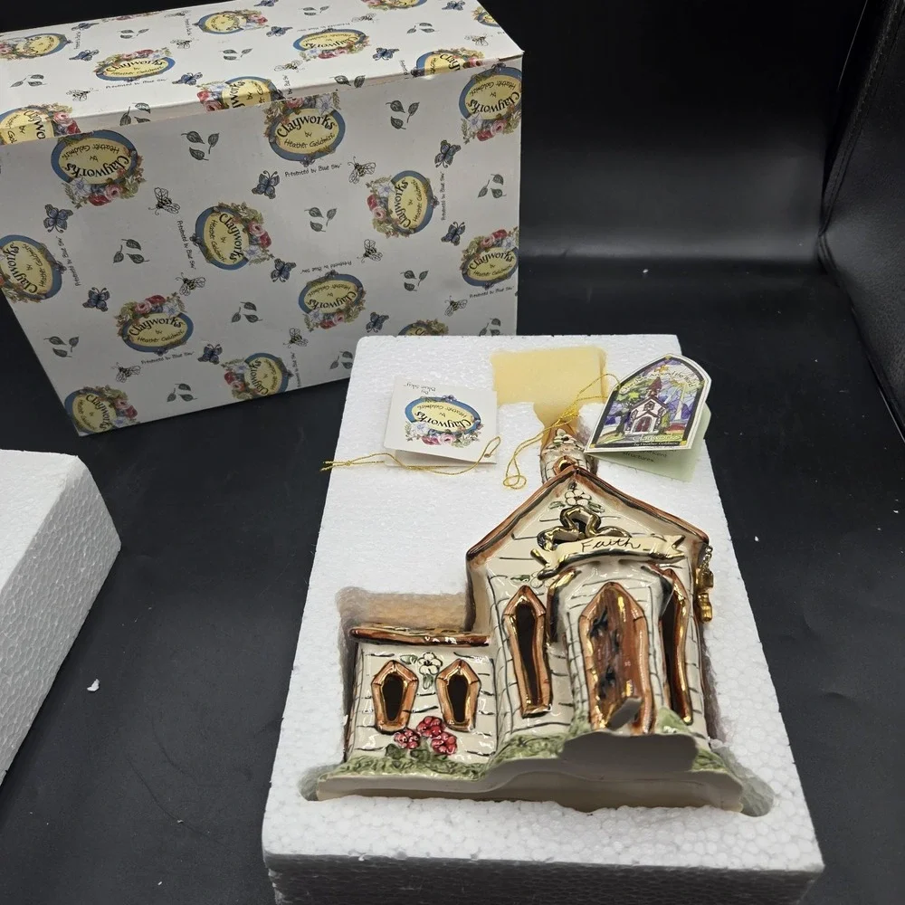 New Vtg blue sky clayworks heather goldminc 2004 Faith Church Chapel W Orig Box